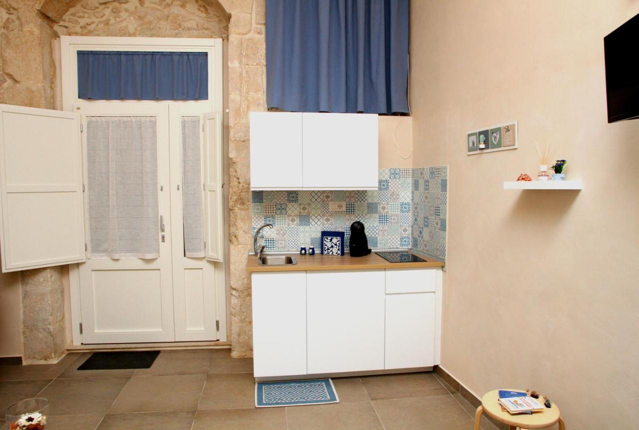 Essentia Rooms- Ortigia Holidays Syracuse Eksteriør billede