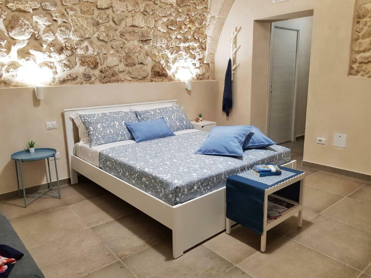 Essentia Rooms- Ortigia Holidays Syracuse Eksteriør billede